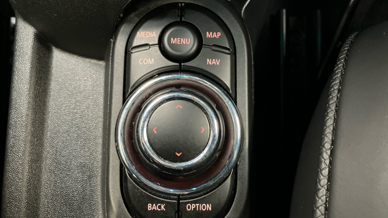 MINI Hatchback 1.5 Cooper Exclusive Premium Plus 5dr Auto Petrol Hatchback